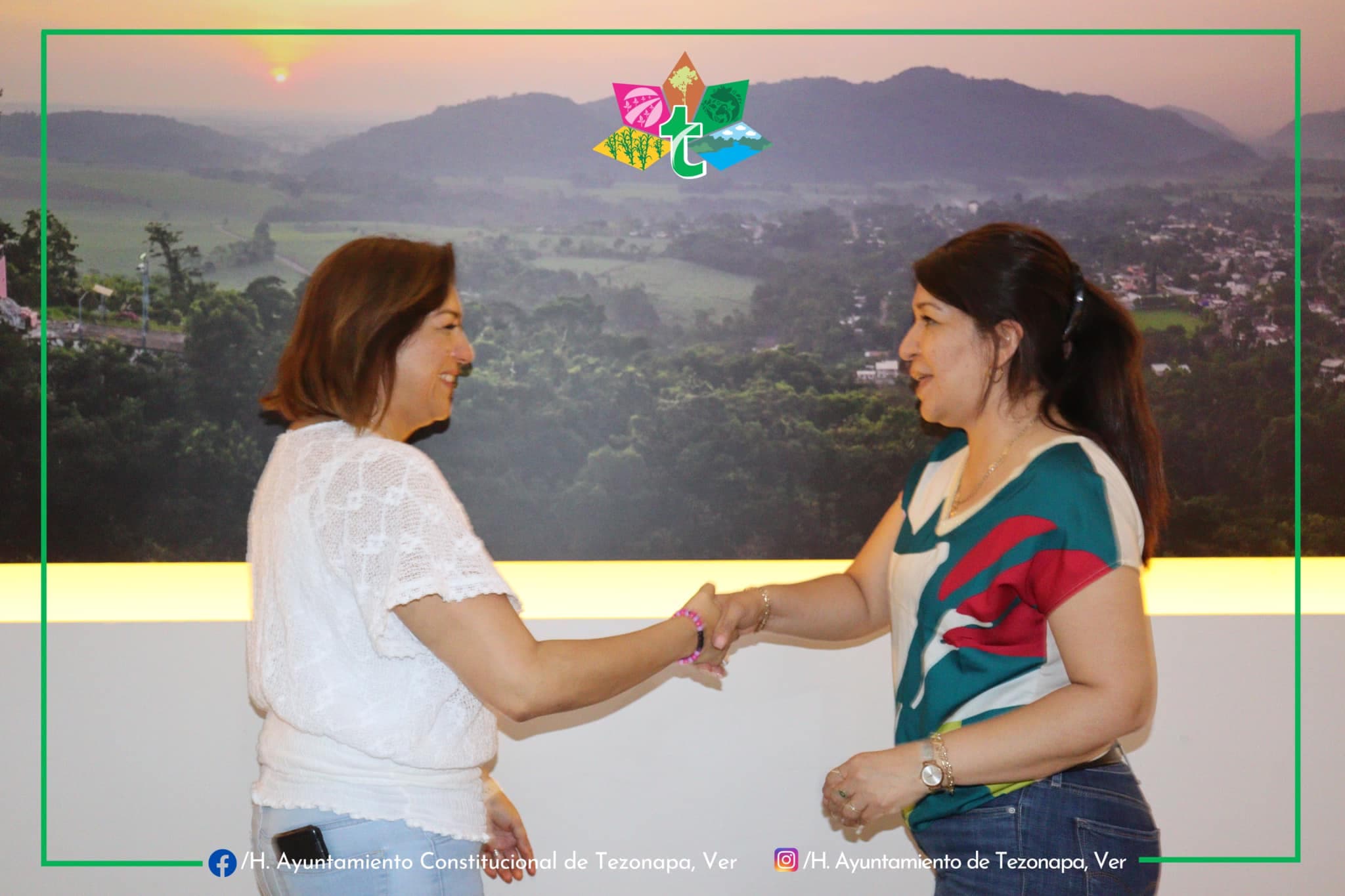 ¡DIPUTADA LOURDES JUÁREZ EN TEZONAPA!